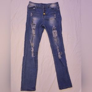 High-waisted skinny blue jeans